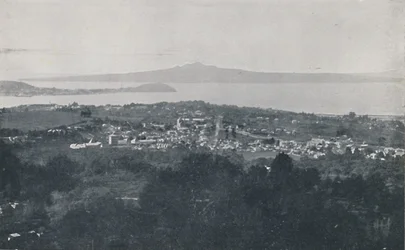 オークランド港、1924