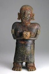 女性立像、紀元前200年頃～紀元前300年頃（陶製、赤・白・黒のスリップ塗装