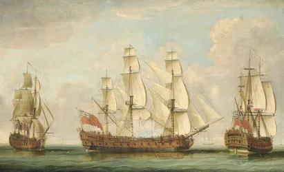 The Honorable [East India] Company の船 Bessborough が海峡の 3 つの位置にあり、甲板が人で混雑している (キャンバスに油彩)