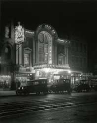 理想的な劇場、693 Eighth Avenue、49th Street、c.1916-17