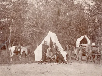 聖十字架の山への旅で、1874