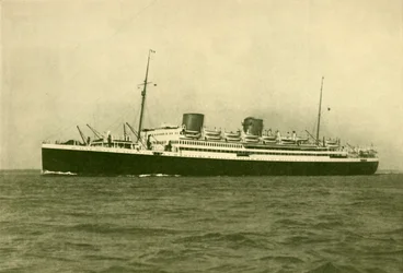 ロイヤルメールモーターライナーアストゥリアス総重量22,500トン、c1930。