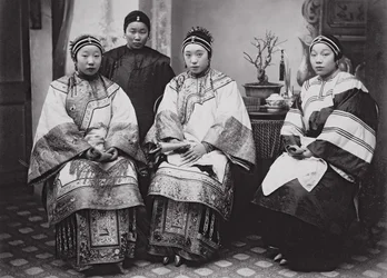 中国の女性、1880年頃（アルブメンプリント）