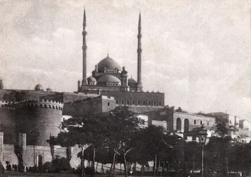 カイロ、サラディン (エジプト) の城塞。 1920年頃（白黒写真）
