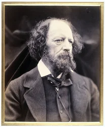 アルフレッド・テニスン卿（1809-1892）、イギリスの詩人。
