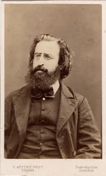 パリ・コミューン（1871年）：コミューンのメンバー、テオフィル・フェレ（1846-1871年）の肖像。写真撮影 Appert.寸法10.5X6.3cm