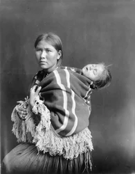 しっかりとした快適さ、1914年頃（白黒写真）