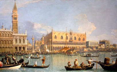 ドゥカーレ宮殿の眺め