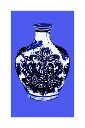 青と白の花瓶